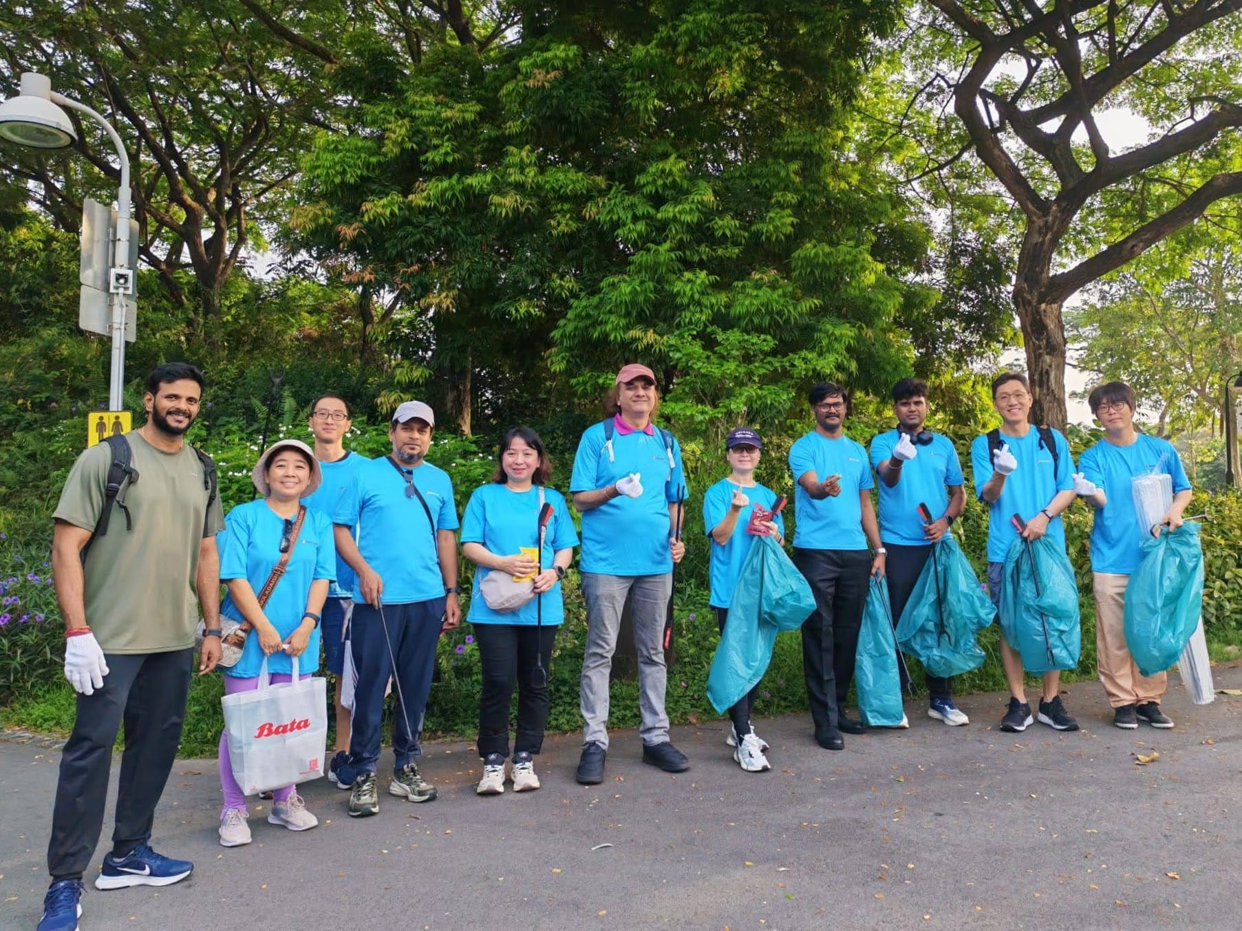 A photo of the PacificLight representatives working alongside our school community